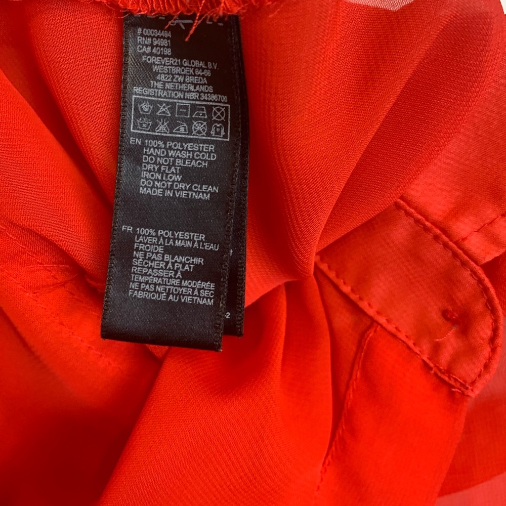Red - Picture 3 of 3